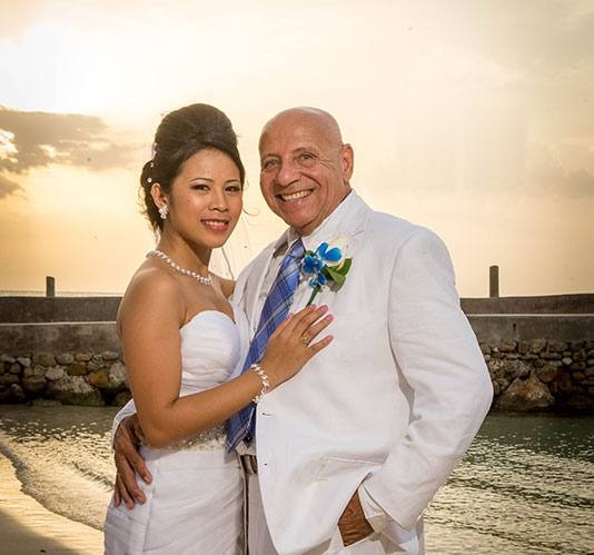 Love Story wedding at SeaGarden Beach Resort